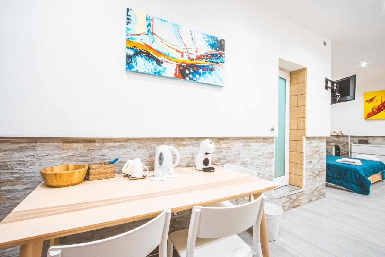 The Castle Apartment Bari Luaran gambar
