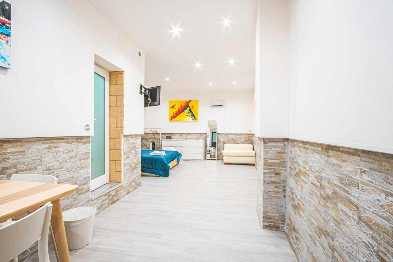 The Castle Apartment Bari Luaran gambar