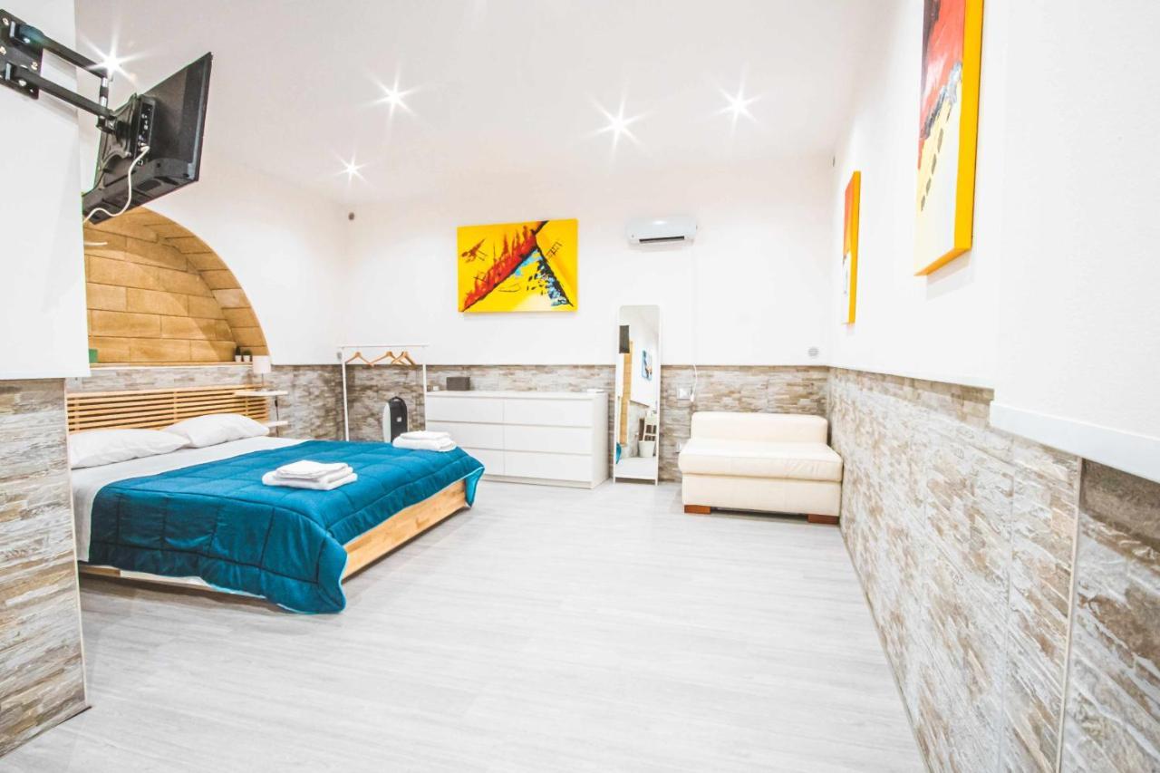 The Castle Apartment Bari Luaran gambar