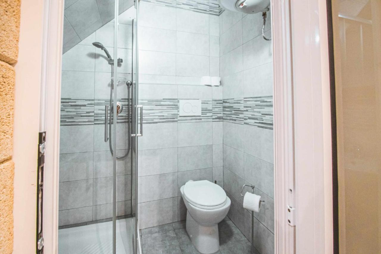 The Castle Apartment Bari Luaran gambar